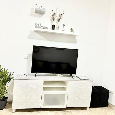 Apartamento Acogedor Y Moderno En Pleno Centro De Sevilla Con Parking Gratis Екстер'єр фото