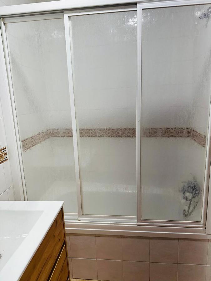 Apartamento Acogedor Y Moderno En Pleno Centro De Sevilla Con Parking Gratis Екстер'єр фото